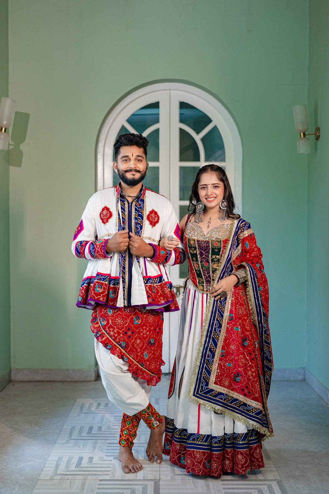Ivory White Couple Set