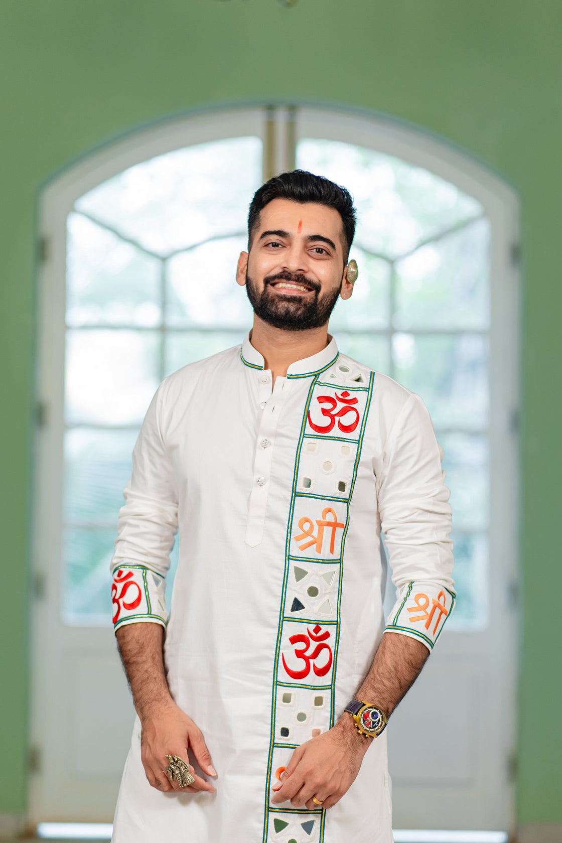 OM Kurta