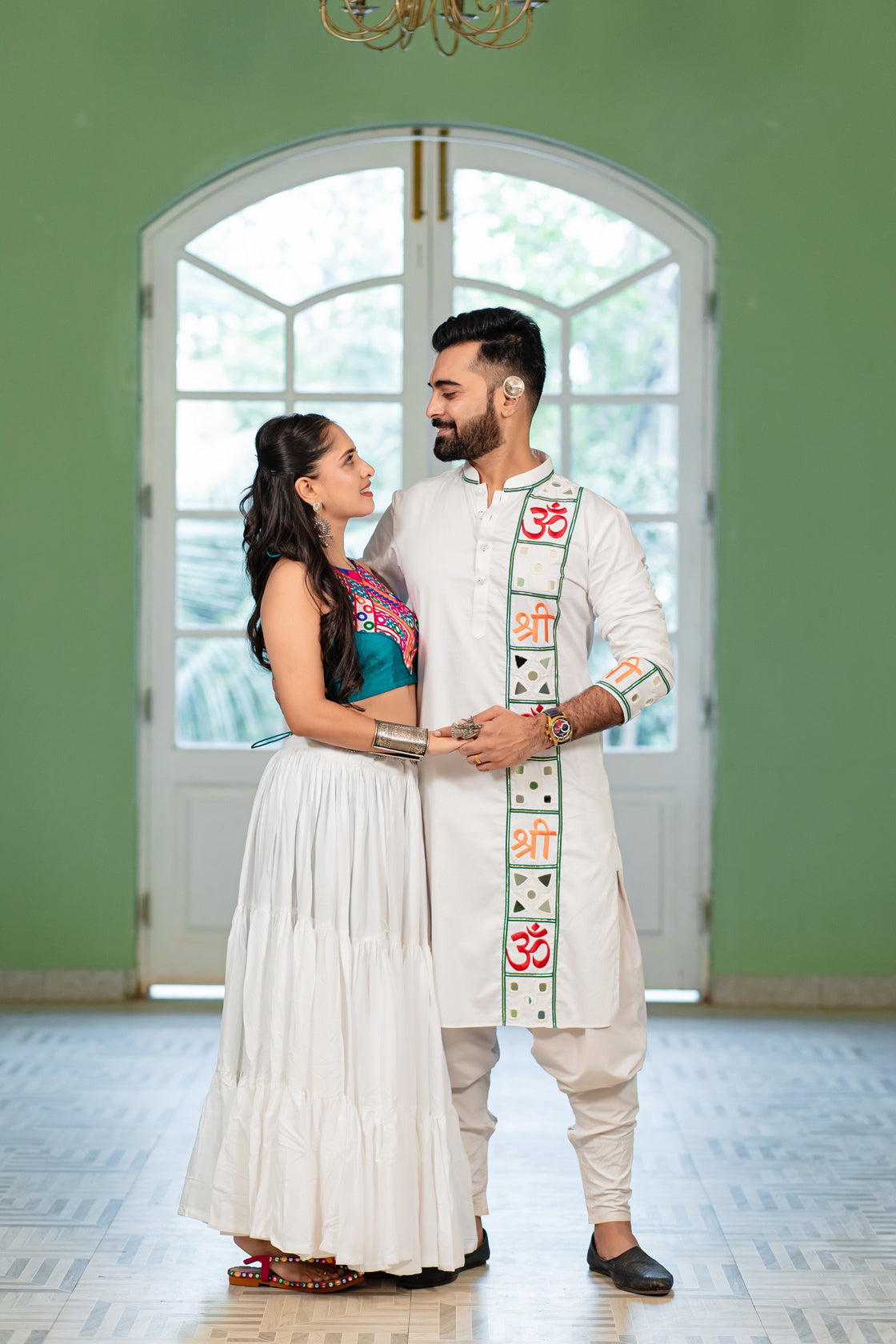 White Couple Set