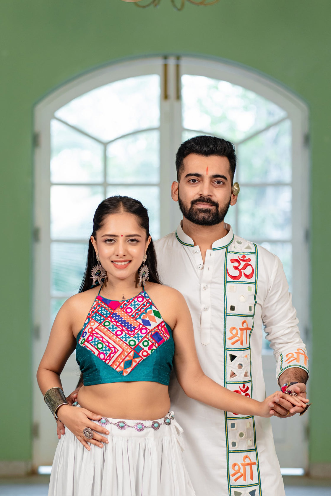 White Couple Set