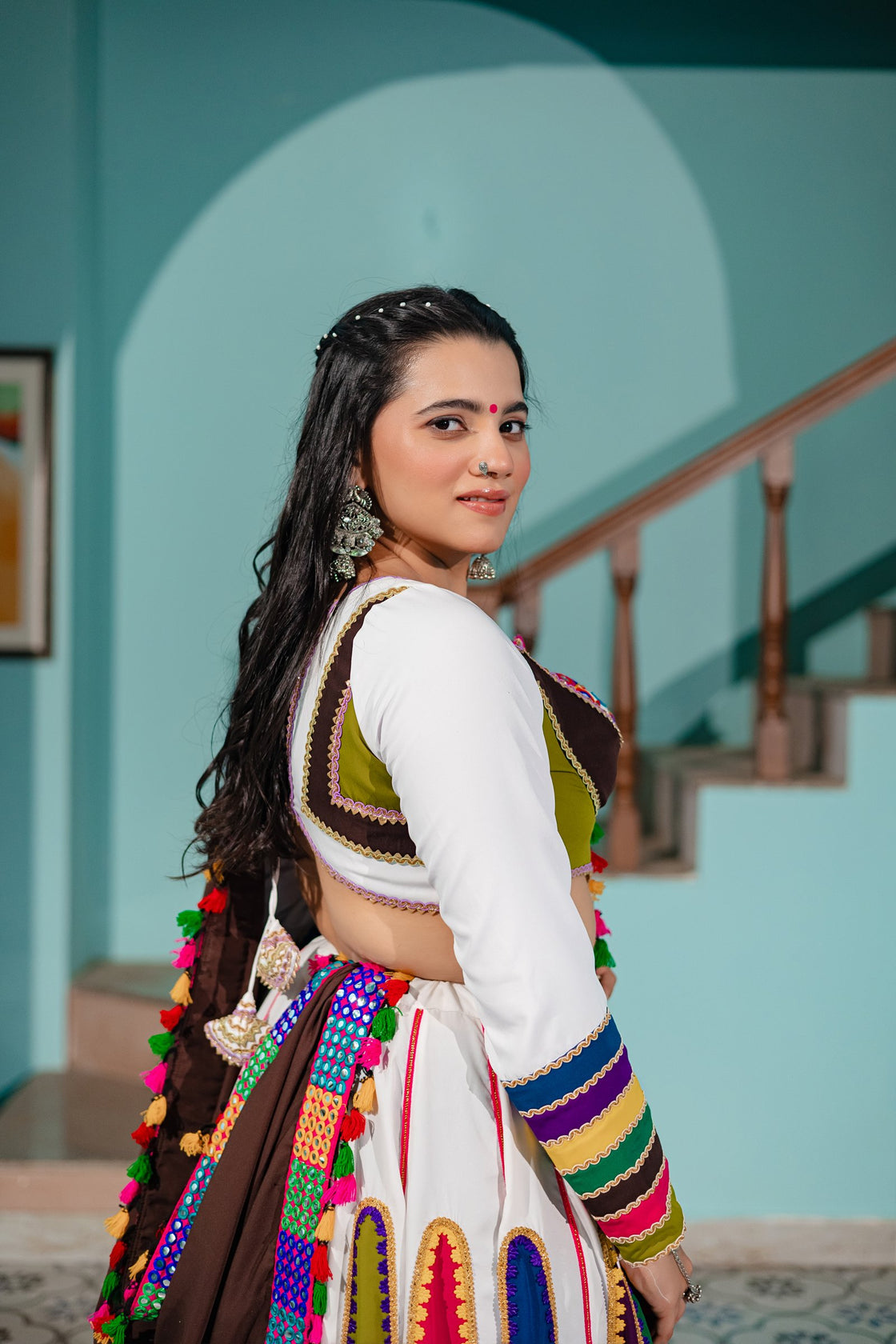 Rang Raas - White