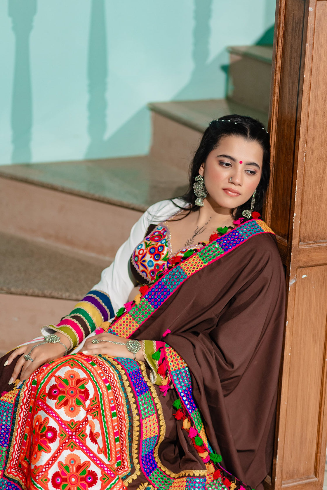 Rang Raas - White