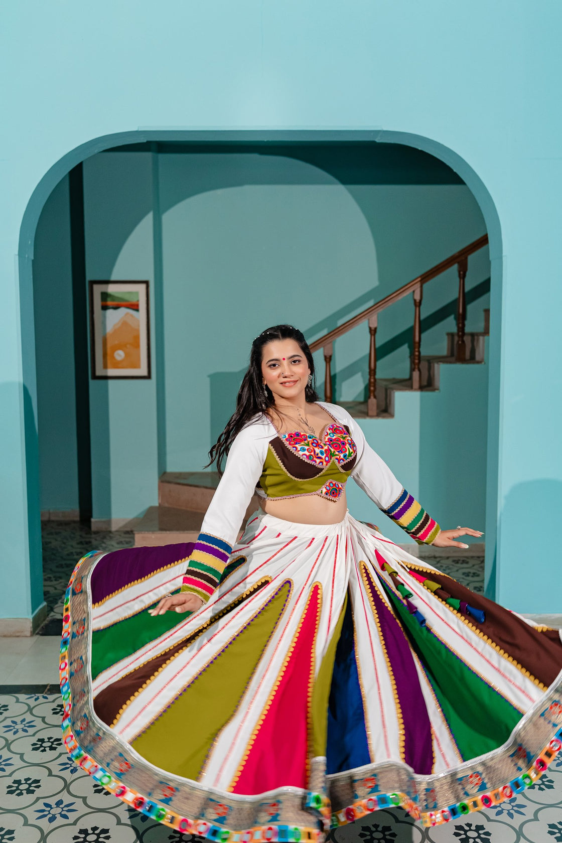 Rang Raas - White